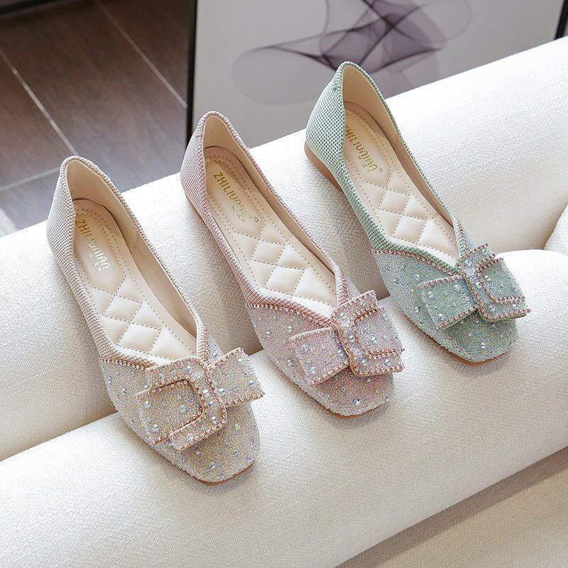 Square Toe Four Seasons Low-cut Rhinestone Pumps Pumps Plus Size Women's Shoes $49.90 Dana Fashion Color: Apricot Size: 33 Women's shoes Product information: Pattern: solid color Lining material: imitation leather Applicable sports: Hiking Color: green, a