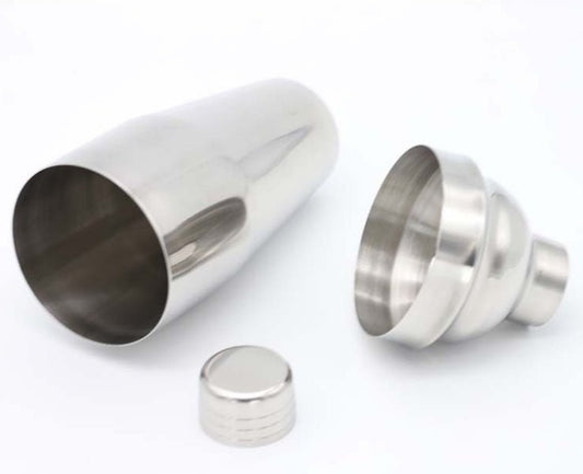 Stainless Steel Cocktail Shaker Ice Bucket Six-piece Set $60.18 Dana Fashion style: 16pcs Size: 550ml Dana's Kitchen Overview: The surface of this product is polished The surface can also be customized according to guests' preferences. It is exquisitely m