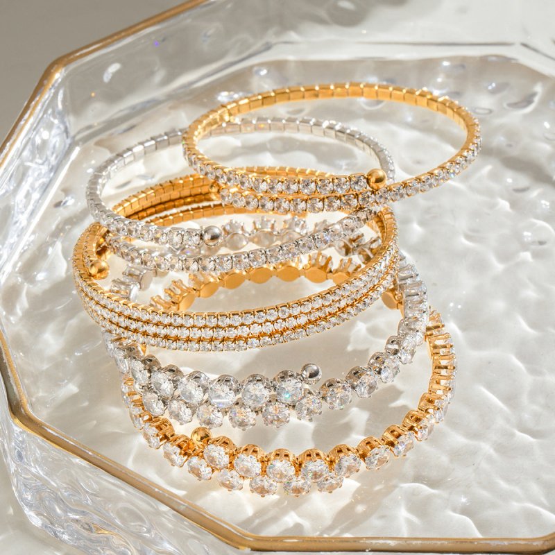 Stainless Steel White Zircon Full Zirconium Bracelet $30.00 Dana Fashion Color: JDBW2408016 Women's Accessories Product information: Treatment Process: Electroplating Color: JDBW2408016,JDBW2408016-S Material: Stainless steel Popular elements: Ring Type:
