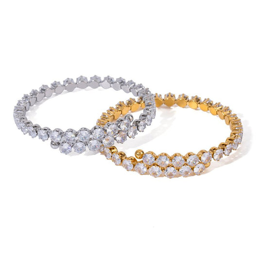 Stainless Steel White Zircon Full Zirconium Bracelet $30.00 Dana Fashion Color: JDBW2408016 Women's Accessories Product information: Treatment Process: Electroplating Color: JDBW2408016,JDBW2408016-S Material: Stainless steel Popular elements: Ring Type:
