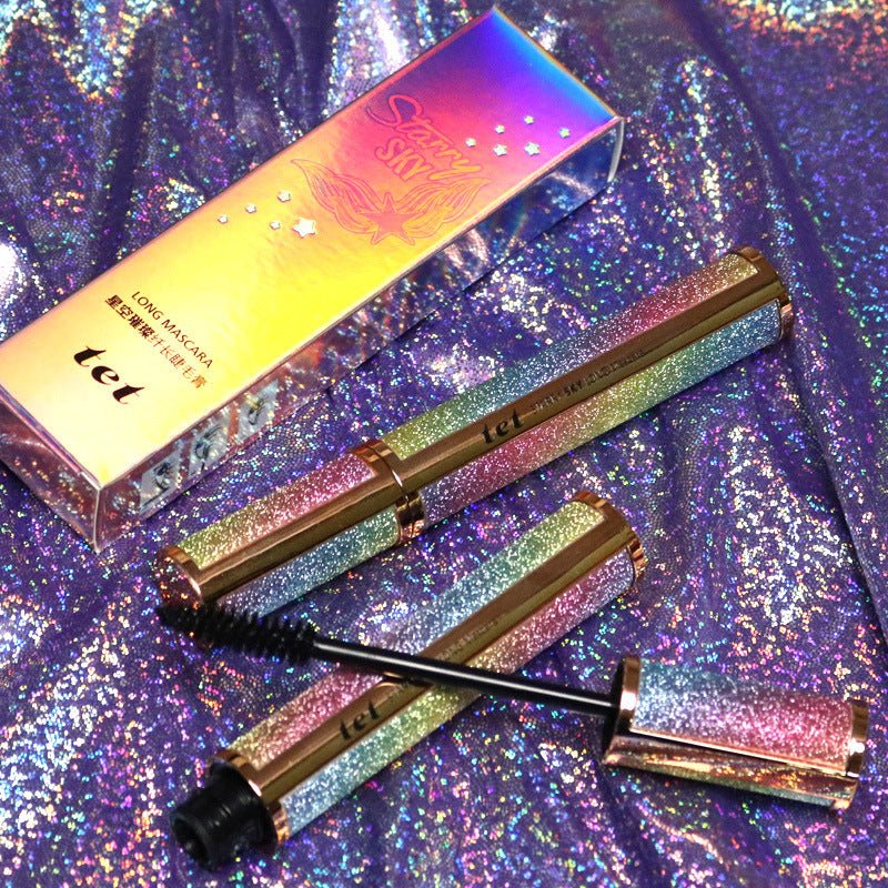 Starry mascara $22.99 Dana Fashion Net content: 2pcs makeup Net content: 8G Colour: Black