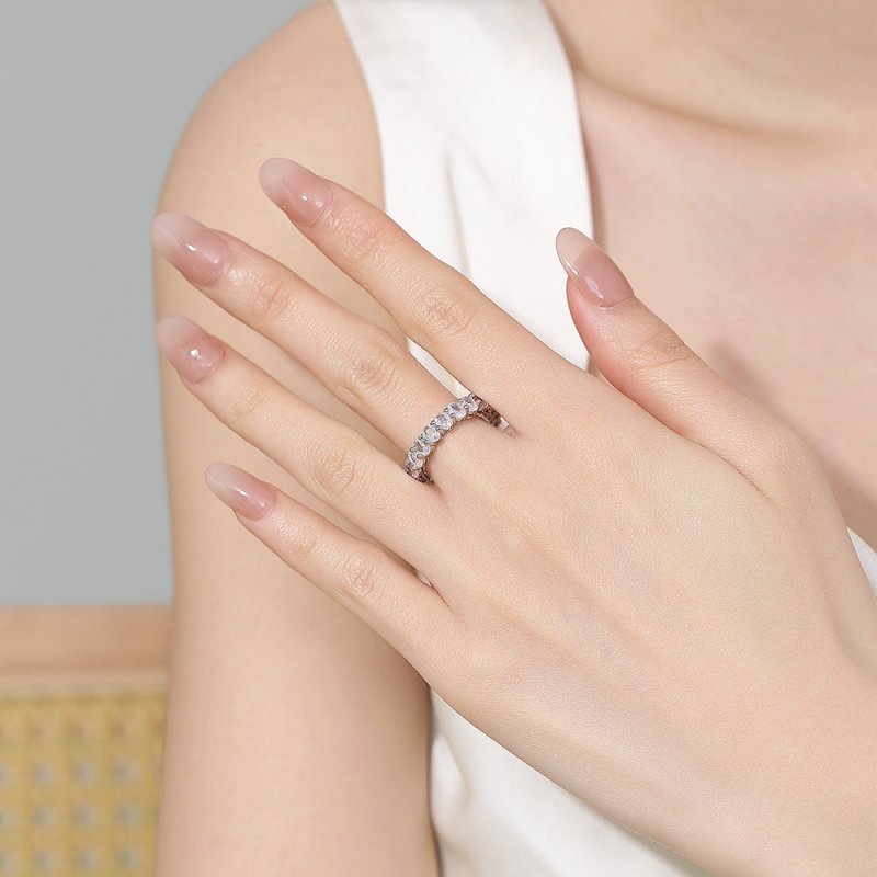 Sterling Silver Egg-shaped Stackable Ring Starry Ring For Women $14.47 Dana Fashion Color: White Gold Color Women's Accessories Product information: Type: Ring Treatment Process: inlaid zircon Color: white gold Applicable population: Female Material: Copp