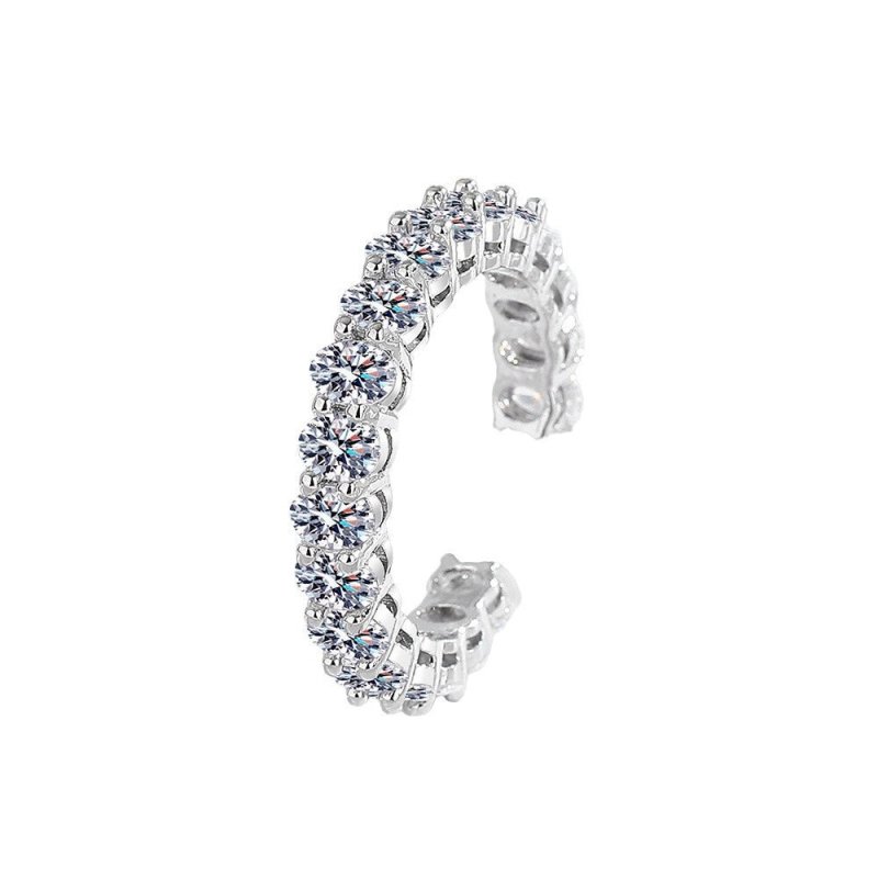 Sterling Silver Egg-shaped Stackable Ring Starry Ring For Women $14.47 Dana Fashion Color: White Gold Color Women's Accessories Product information: Type: Ring Treatment Process: inlaid zircon Color: white gold Applicable population: Female Material: Copp