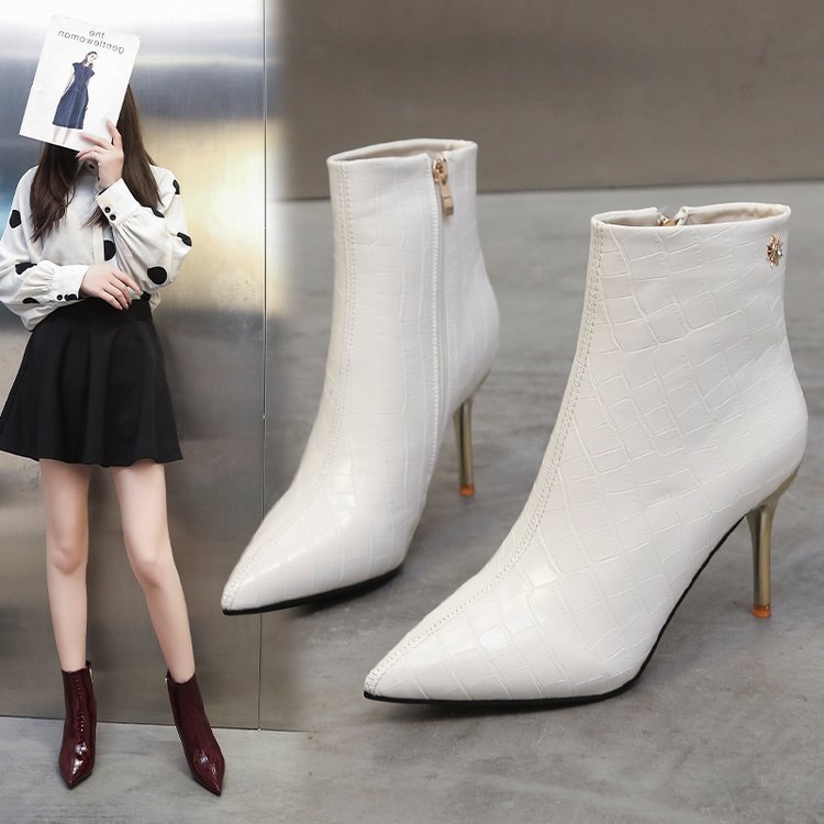 Stone Pointed Patent Leather All-matching Stiletto Thin Women's Boots $57.50 Dana Fashion Color: Beige Size: 34 Women's shoes Product information: Lining material: imitation leather Color: black, wine red, Milky White Heel height: mid heel (3-5CM) Length