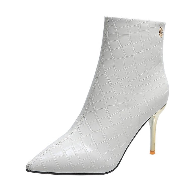 Stone Pointed Patent Leather All-matching Stiletto Thin Women's Boots $57.50 Dana Fashion Color: Beige Size: 34 Women's shoes Product information: Lining material: imitation leather Color: black, wine red, Milky White Heel height: mid heel (3-5CM) Length