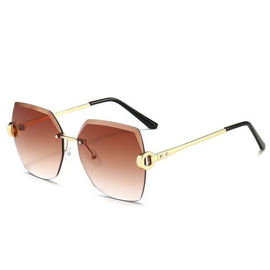 Street clap glasses sun shade sunglasses $16.90 Dana Fashion Color: Gradual tea Women's Accessories Structure of glasses: frame Polarized or not: no Lens material: PC Style: fashion Frame material: metal UV resistance level: UV400 Visible light fluoroscop