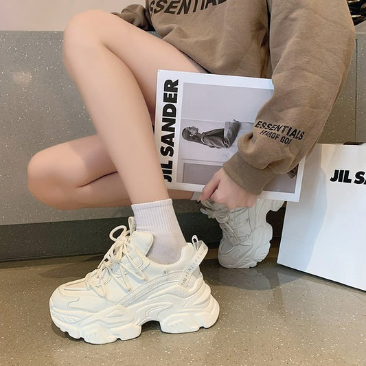 Stylish Height Increasing Trendy Sports Casual Shoes $60.50 Dana Fashion Color: Beige Size: 35 Women's shoes Product information: [Name]: women's fashion shoes [Color]: black/beige/khaki [Eye height]: about 5CM [Business crystal size]: 35-40 [Sole materia