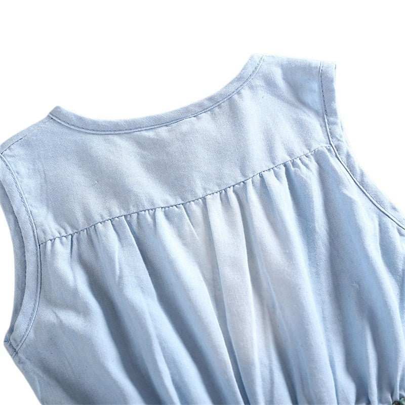 Summer Children Sleeveless Girl Denim Floral Dresses $17.09 Dana Fashion Size: L Color: Rad Baby Clothing Product Name: Summer Children Sleeveless Girl Denim Floral Dresses Fabric name: cotton Main fabric composition: cotton Main fabric composition conten