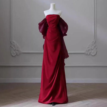 Wine Red Zipper