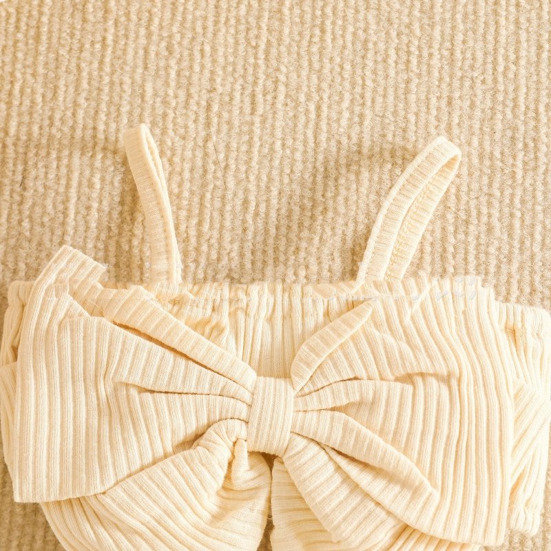 Summer New Sisters Outfit Bow Suspenders Short Top And Trousers Suit $19.65 Dana Fashion Color: Beige Suit Height: 100cm Baby Clothing Product information: Pattern: animal, solid color, flower Color: beige, light brown Suitable height: 80cm, 90cm, 100cm,