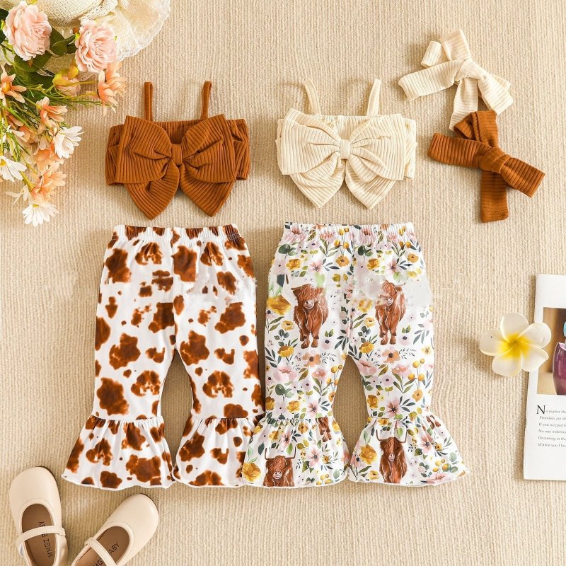 Summer New Sisters Outfit Bow Suspenders Short Top And Trousers Suit $19.65 Dana Fashion Color: Beige Suit Height: 100cm Baby Clothing Product information: Pattern: animal, solid color, flower Color: beige, light brown Suitable height: 80cm, 90cm, 100cm,