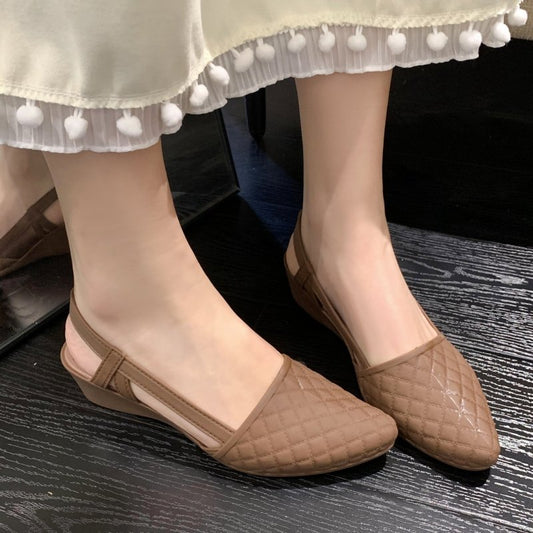 Summer Outdoor Sandals Fashion Casual Solid Color $32.45 Dana Fashion Color: Black Size: 36 Women's shoes Product information: Pattern: solid color Color: 204-Brown, 204-khaki, 204-lavender, 204-Black Upper height: low top Heel height: flat heel Size: 36,