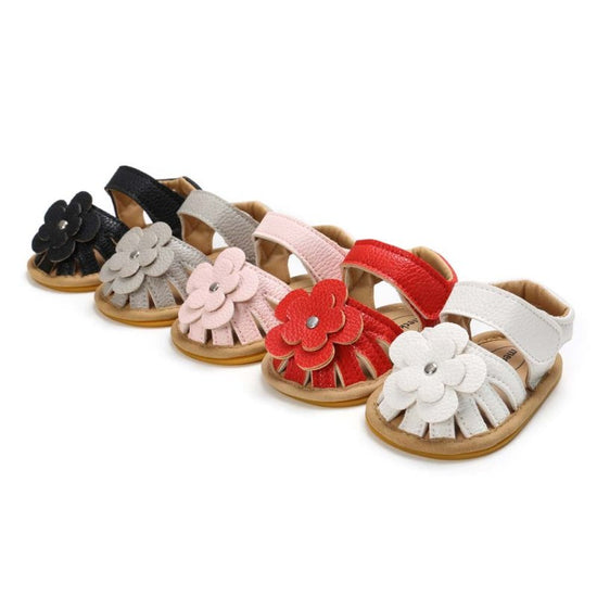 Summer Sandals, Breathable Stitching, Rubber-soled Non-slip Sandals, Baby Shoes, Baby Shoes, Baby Shoes $21.33 Dana Fashion Color: Black Shoe size: 110mm Baby & Mother Overview: Unique design, stylish and beautiful. Good material, comfortable feet. A vari