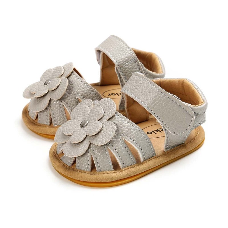 Summer Sandals, Breathable Stitching, Rubber-soled Non-slip Sandals, Baby Shoes, Baby Shoes, Baby Shoes $21.33 Dana Fashion Color: Gray Shoe size: 110mm Baby & Mother Overview: Unique design, stylish and beautiful. Good material, comfortable feet. A varie