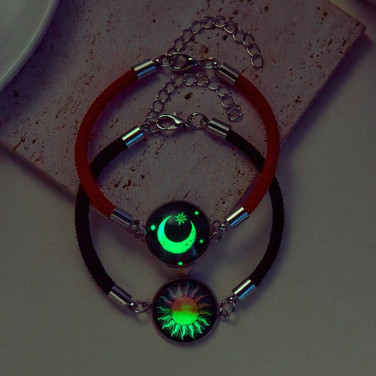Sun Moon Stainless Steel Valentine's Day Couple Round Luminous Bracelet $15.00 Dana Fashion Style: 1 Style Women's Accessories Product information: Processing Technology: manual Color: BR24Y0873-1,BR24Y0873-2,BR24Y0873-3 Applicable people: Unisex Applicab