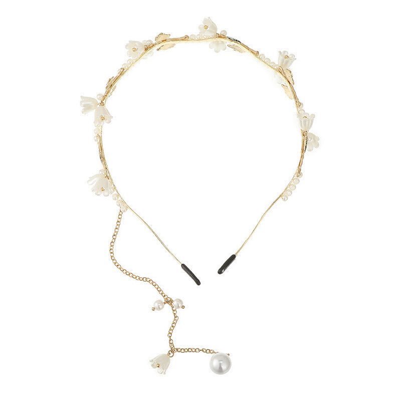 Super Fairy White Linglan Pearl Tassel Mori Temperament Elegant Headband $20.79 Dana Fashion Color: FS1160 Women's Accessories Product information: Process: Electroplating Applicable people: women Material: Alloy Popular elements: Lily Style: Cute Packing