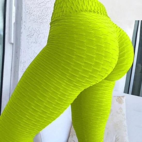 Sweat-wicking High Stretch Slim Fit Hip Raise Yoga Leggings $27.99 Dana Fashion Color: Cameo Brown Size: L Women's clothing Product information: Applicable sports: Yoga Fabric name: Chemical Fiber blend Applicable scenarios: running sports, fitness equipm