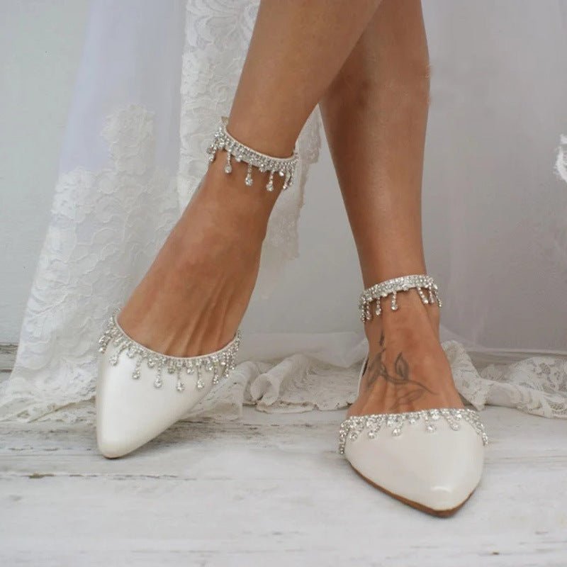 Tassel Rhinestone Decorative White Flat Shoes $79.75 Dana Fashion Color: Ivory White Size: 34 Women's shoes Product information: Lining material: Microfiber Color: Ivory White Upper height: low top Heel height: low heel (1-3CM) Heel shape: flat heel Size:
