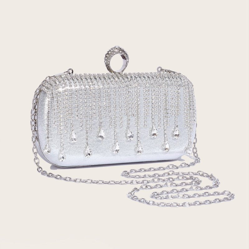 Tassle Diamond Handbag Ladies Wedding Party Portable Chain $54.89 Dana Fashion Color: Black Size: 19x9.5x4CM Women's Bags Product information: Lined text: Polyester Applicable scenarios: Daily match Color: silver, black, gold Outer bag type: Three-dimensi