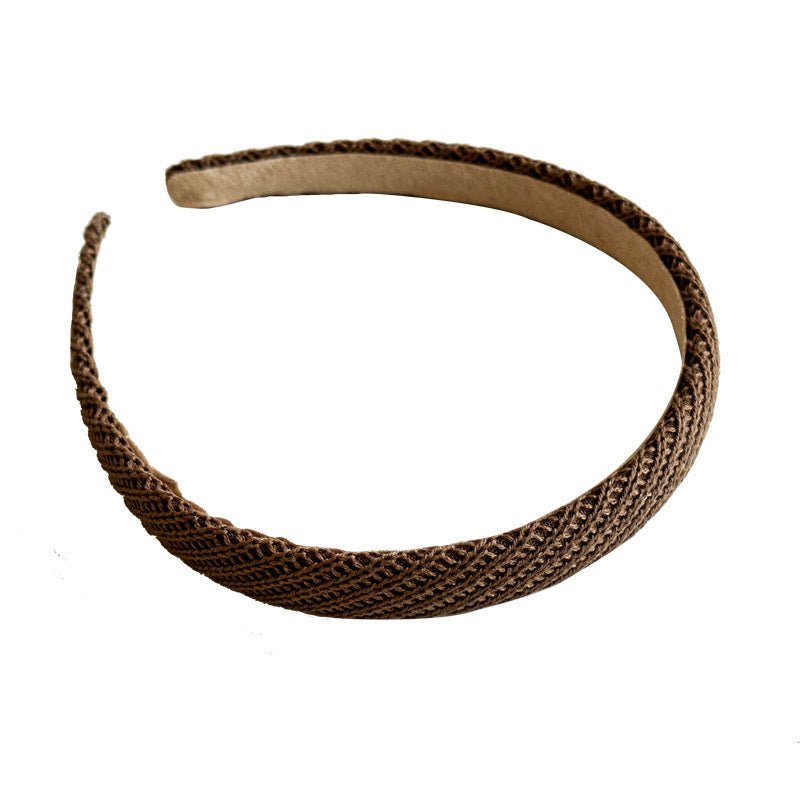 Temperament Wild Gentle And Younger Headband Hairpin Hair Ornaments $9.00 Dana Fashion Color: Beige Women's Accessories Product information: Processing process: manual Color: black, beige, brown, khaki, mixed batch Applicable people: women Material: cloth