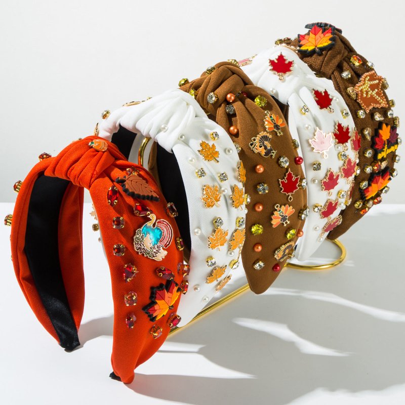 Thanksgiving Fashion Headband Inlaid Rhinestone Alloy Maple Leaf Turkey $40.50 Dana Fashion Color: Coffee Maple Leaf Women's Accessories Product information: Color: orange, yellow Maple Leaf, red maple leaf, coffee Turkey, coffee Maple Leaf Applicable peo