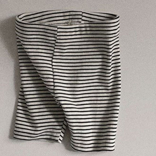 Thin Cropped Pants Baby Threaded Underwear Leggings Safety $18.98 Dana Fashion Color: Black Stripes Suit Height: 100cm Baby Clothing Product information: Pattern: solid color Color: apricot, gray black, pink stripes, black stripes Flight opening: hair ban