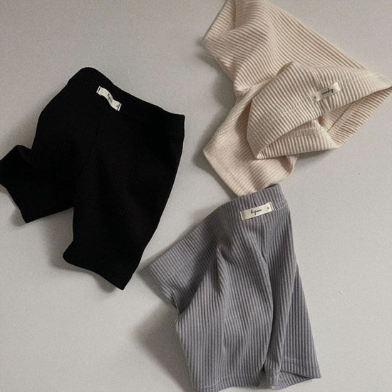 Thin Cropped Pants Baby Threaded Underwear Leggings Safety $18.98 Dana Fashion Color: Apricot Suit Height: 100cm Baby Clothing Product information: Pattern: solid color Color: apricot, gray black, pink stripes, black stripes Flight opening: hair band Suit