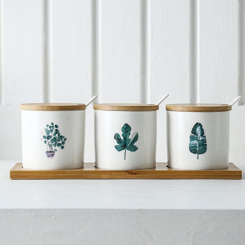Three-Piece Ceramic Seasoning Jar With Lid $38.88 Dana Fashion style: Green plants Size: 3pcs Dana's Kitchen Product information: Material: Ceramic Type of seasoning that can be loaded: solid seasoning Specifications: set of three small pots of marble, se