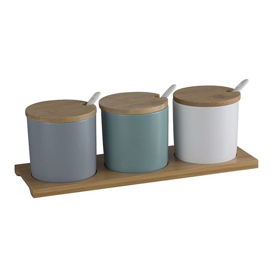 Three-Piece Ceramic Seasoning Jar With Lid $38.88 Dana Fashion style: Matt color glaze Size: 3pcs Dana's Kitchen Product information: Material: Ceramic Type of seasoning that can be loaded: solid seasoning Specifications: set of three small pots of marble