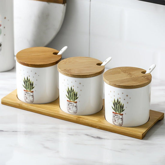Three-Piece Ceramic Seasoning Jar With Lid $38.88 Dana Fashion style: Tiger tail orchid Size: 3pcs Dana's Kitchen Product information: Material: Ceramic Type of seasoning that can be loaded: solid seasoning Specifications: set of three small pots of marbl