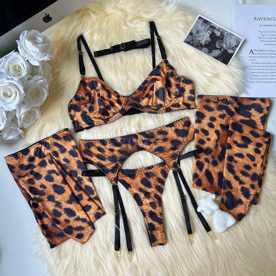 Tie-dye Sexy Underwear Set For Women $65.50 Dana Fashion Color: Leopard Print Size: L Women's clothing Product information: Color: Leopard print Main fabric composition: Polyester Fiber Size: S,M,L Note: 1. Asian sizes are 1 to 2 sizes smaller than Europe