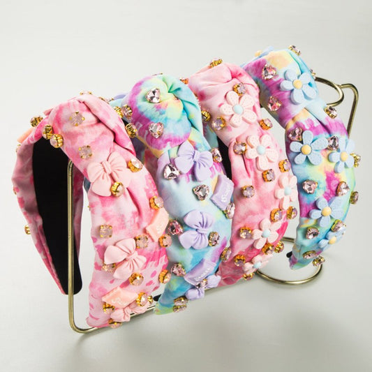 Tie-dyed Fabric Diamond Headband Flower Bow Tie $49.90 Dana Fashion Color: Blue Flower Women's Accessories Product information: Treatment Process: Diamond Color: pink floral, blue flower, pink bow, purple bow Applicable people: women Shape: hair band Popu
