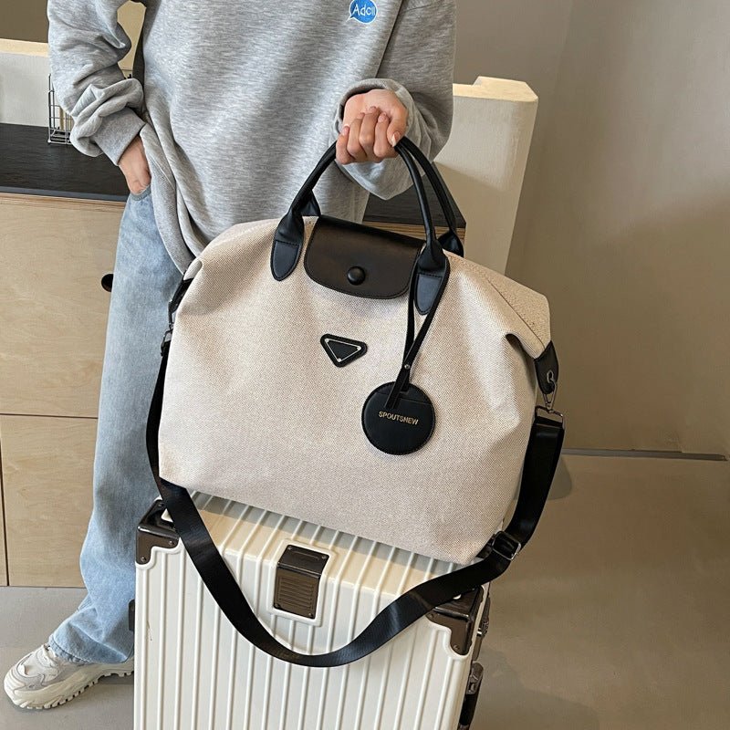 Travel Bag Large Capacity High Sense Lightweight Duffel Bag Travel $58.04 Dana Fashion Color: Black Women's Bags Product information: Lining texture: Polyester Pattern: solid color Applicable scenario: leisure travel Color: brown, black Applicable Gender: