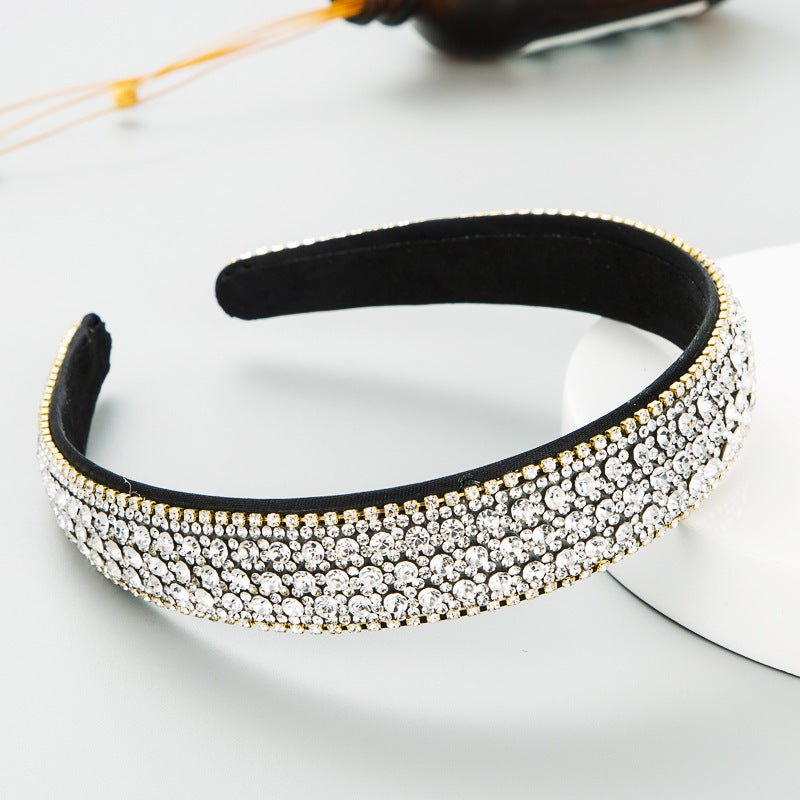 Trendy Colorful Diamond Non-slip Headband Women's Simple $15.00 Dana Fashion Color: White Women's Accessories Product information: Treatment Process: Diamond Color: white, black, colorful, brown, pink, Rainbow, Pearl Applicable people: women Material: clo
