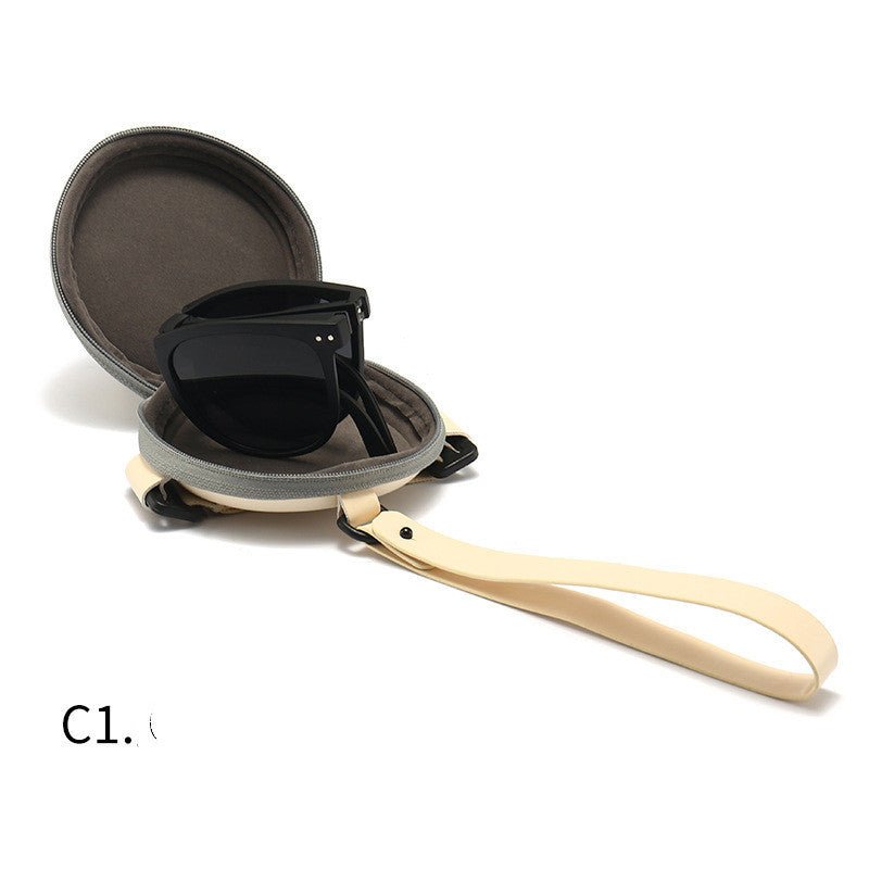 Trendy Foldable Sunglasses For Women TR Polarized Folding Sun Glasses $11.00 Dana Fashion Color: Black style: With case Glasses degree: Polarized light Women's Accessories Overview: 1. Ultralight Comfy Material Frame: Ideal fit ensures that our sunglasses