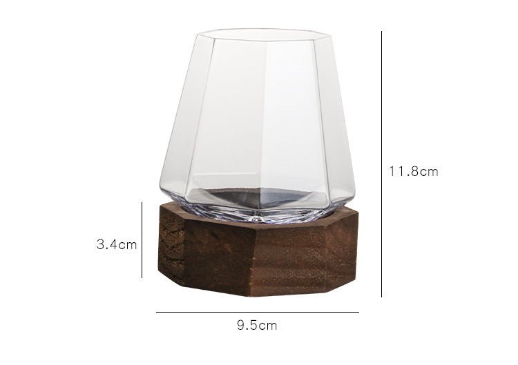 Tumbler Wine Glass Crystal Handmade Wine Glass Foreign Wine Glass $22.34 Dana Fashion style: L Dana's Kitchen Product information: Material: crystal Glass capacity: 301mL (inclusive)-400mL (inclusive) Type: Whiskey glass Manual: yes Product description: C