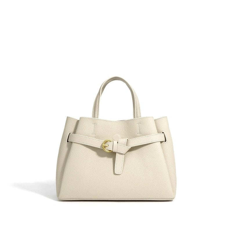 Tuscan Authentic Leather Tactile Feel First Layer Cowhide Mummy Bag $120.00 Dana Fashion Color: Black Women's Bags Product information: Lining texture: polyester cotton Applicable scenario: Daily configuration Color: black, white, khaki, Linen Blue, Brown