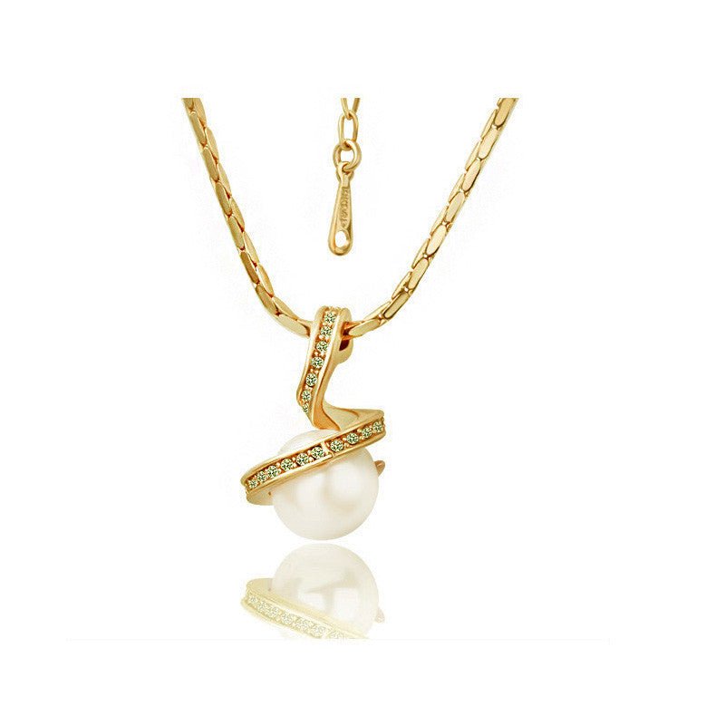 Twisted snake pearl $19.99 Dana Fashion Style: Necklace Color: Glod white Women's Accessories Material: Alloy