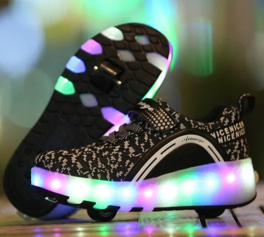 Ultra-light Luminous And Rechargeable Roller Skates $79.50 Dana Fashion Color: Black Size: 27 Women's shoes Product Information： suitable age: 6-16 Shoe material: Artificial leather The sole material : MD Suitable for site : plastic Size Information： Unit
