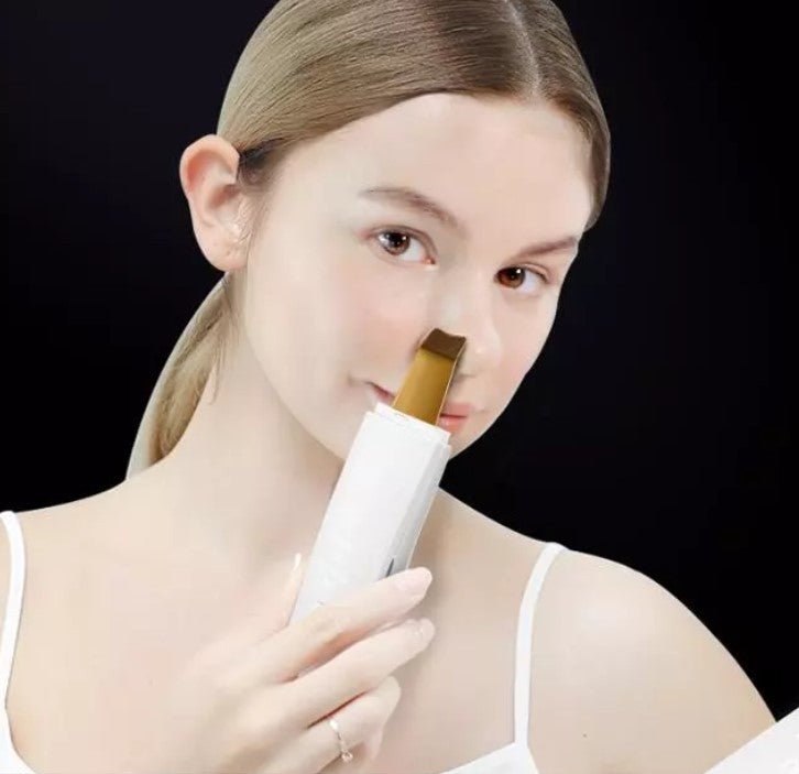 Ultrasonic beauty instrument $149.00 Dana Fashion Color: White Beauty Tools Product name: Ultrasonic beauty instrument Battery: 3.7v Battery capacity: 800mAh Working voltage: 3.7v Rated power: 1.5w Vibration frequency: 24K Net weight: 76g Product size 182