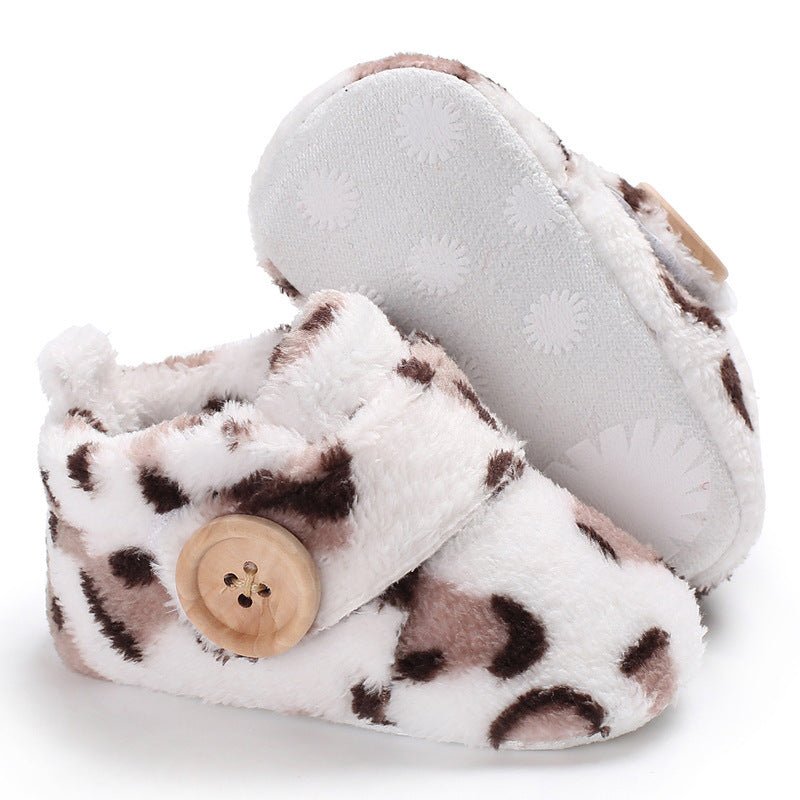 Velcro baby shoes soft soled walking shoes $15.25 Dana Fashion Color: Blue Size: 11CM Baby & Mother Product category: walking shoes Applicable gender: Male / female Upper material: Coral / polar fleece Suitable season: Winter Style: Leisure Function: keep