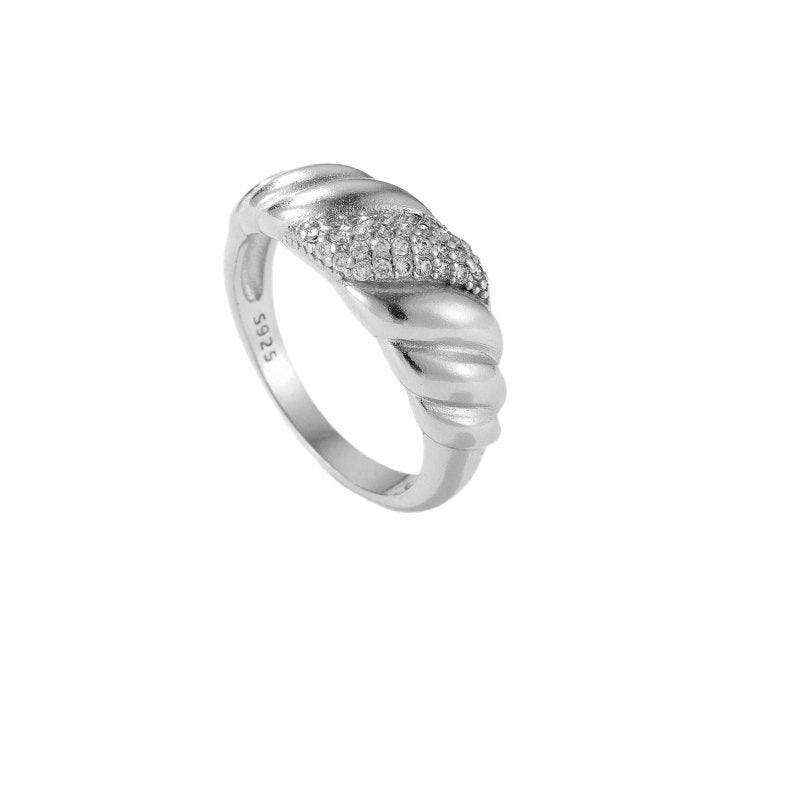 Versatile Design Geometric Irregular Spiral Ring $39.90 Dana Fashion Color: 18K Gold TTR36 Size: No 6 Women's Accessories Product information: Type: Ring Treatment Process: Electroplating Color: Platinum-TTR36,18K gold-TTR36 Size: no.6, no.7, no.8 Style: