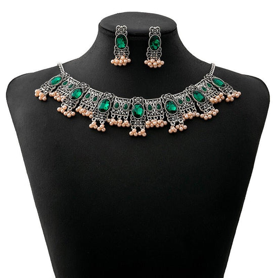Vintage Emerald Earrings Ethnic Style Square Tassel Bead Pendant Jewelry Suit $32.20 Dana Fashion Color: E1474 Women's Accessories Product information: Treatment Process: Electroplating Color: E1474-2 Applicable population: Female Chain style: O-ring chai