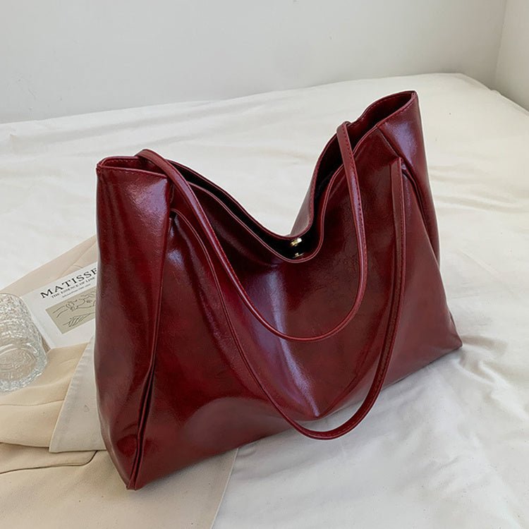 Vintage Shoulder Bags For Women Large Capacity Handbag Tote Bag $27.50 Dana Fashion Color: Black Women's Bags Product information: Material: PU Style: fashionable and simple Features: solid color Colour: white, red, blue, black, dark brown Size Informatio