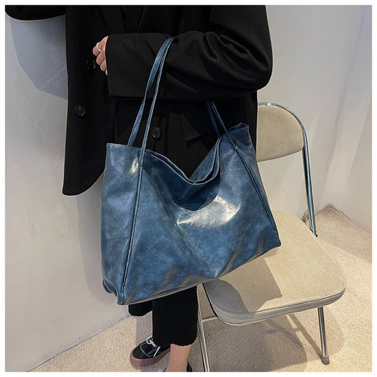 Vintage Shoulder Bags For Women Large Capacity Handbag Tote Bag $27.50 Dana Fashion Color: Blue Women's Bags Product information: Material: PU Style: fashionable and simple Features: solid color Colour: white, red, blue, black, dark brown Size Information