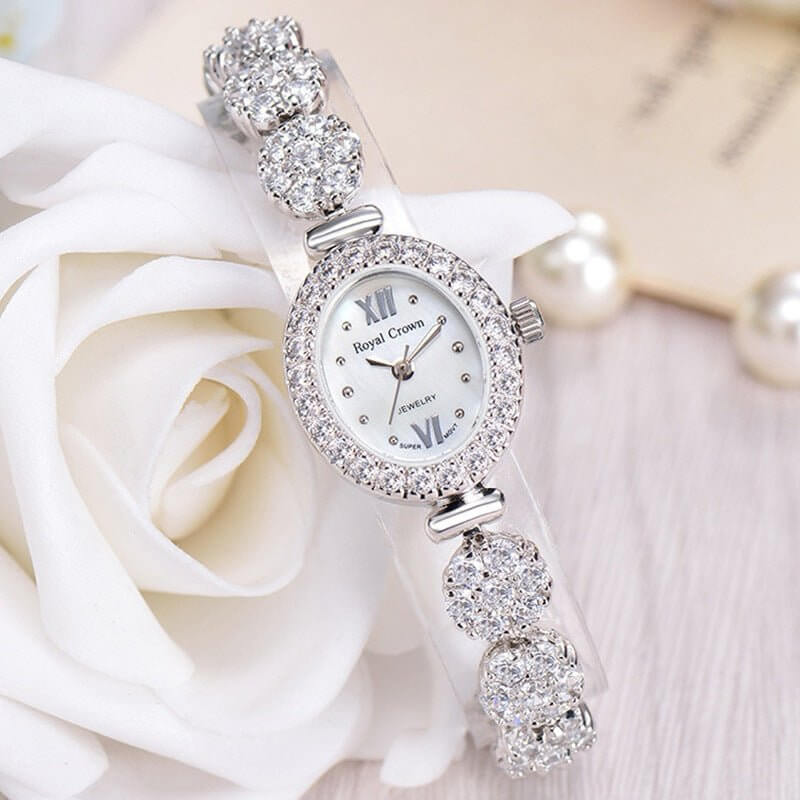 Watch Bracelet Quartz Full Star Diamond Women's Watch $159.00 Dana Fashion Color: 1516B21 Platinum Women's Accessories Product information: Special Features: Decoration Display type: pointer Suitable for: Female Style: Fashionable Waterproof: Yes Waterpro