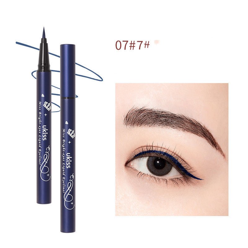 Waterproof color eyeliner pen $75.00 Dana Fashion Color: Moon blue makeup Name: Liquid Eyeliner Pen Net content: 0.6g Suitable for the crowd: make-up enthusiasts, novice gospel, product introduction: avoid drawing good eye makeup due to sweat, Blurred due