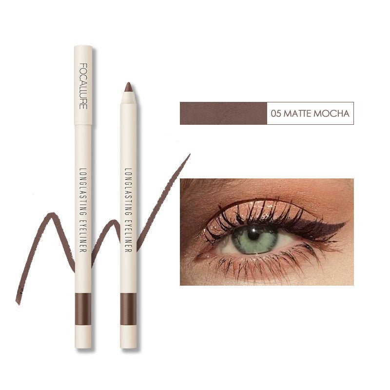 Waterproof eyeliner without smudge $39.00 Dana Fashion Style: Fairy dust makeup Product Details: 1. The back cover can be used to curl directly. 2. When the tip of the pen is too thick, it can be corrected with the pencil sharpener on the back cover. Poin