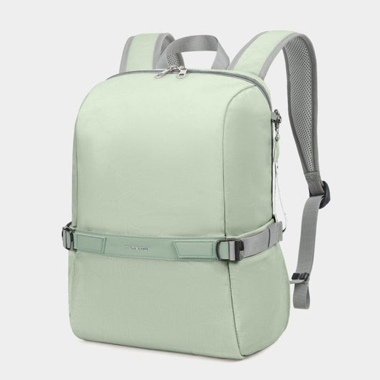 Waterproof Lightweight Backpack Good-looking Men And Women $109.58 Dana Fashion Color: Black Size: 29X13X40CM Women's Bags Product information: Lining texture: Nylon Applicable scenarios: Daily matching Color: light green, Milky White, Black Applicable ge