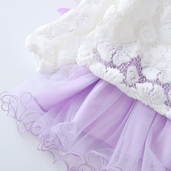 Wear a dress on behalf of autumn baby child Princess Dress girls dress baby clothes two piece autumn $21.54 Dana Fashion Color: Pink Size: 100 Baby Clothing Wear a dress on behalf of autumn baby child Princess Dress girls dress baby clothes two piece autu